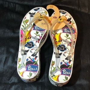 NWT Sak Roots Sandals Sz 10.